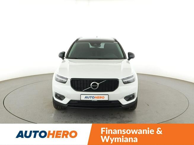 Volvo XC 40 FV23% R-Design 261KM Automat Navi Kamera cofania Klimatyzacja Podgrzew