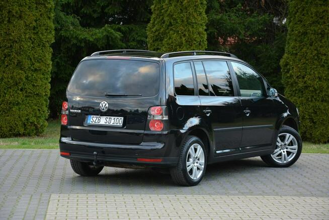 Volkswagen Touran 1.6MPI(102KM)+gaz Lift Klimatronic Duża Navi Kamera Hak Alu 16