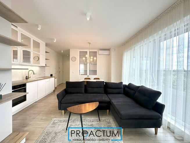 Apartament z tarasem w centrum, wysoki standard