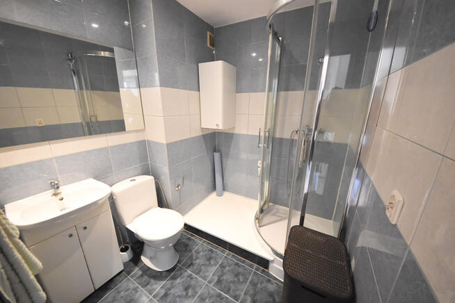 Kawalerka29,8m2 gotowa do zamieszkania 6 piętro