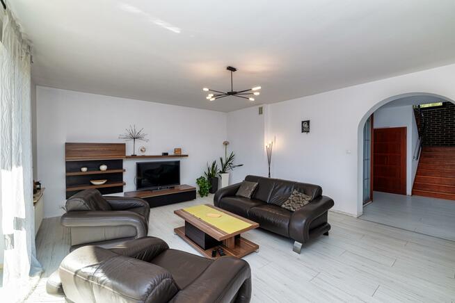 Dom Częstochowa Dźbów, Leśna