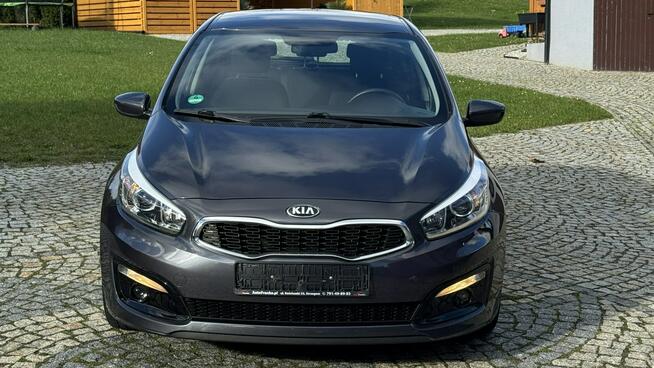 Kia Cee'd 1.4 Benz 101KM z Niemiec - Nawigacja LIFTOWY 2017r! Przebieg: 84.000km