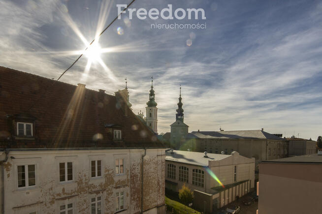 Zamieszkaj z pięknym widokiem na nyski Rynek