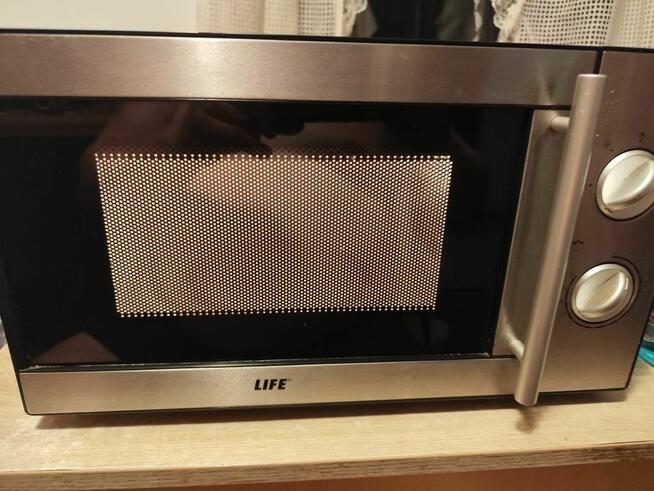 Kuchenka mikrofalowa Life firmy Medion AG
