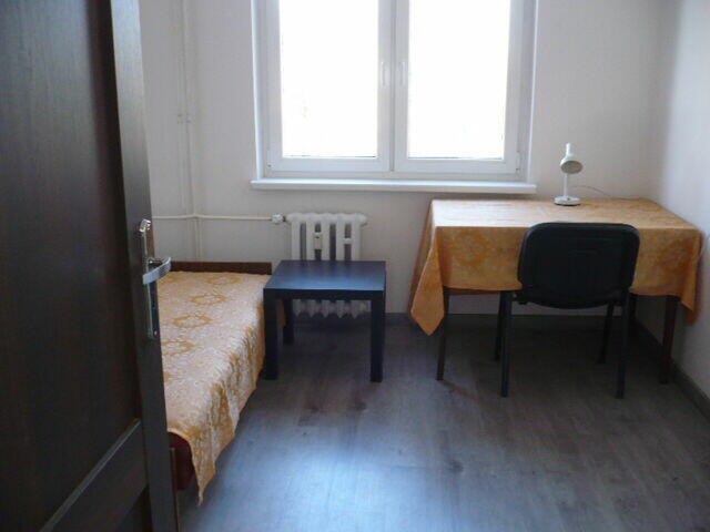 Sprzedam 3-pokoje, z balkonem oś. Sikornik