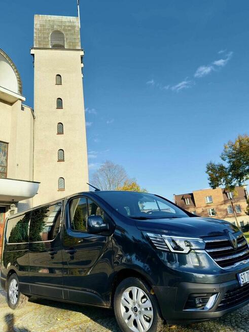 24/7 Zawieziemy Cię dokąd chcesz – PRZEWÓZ OSÓB - BUS 9 OSÓB