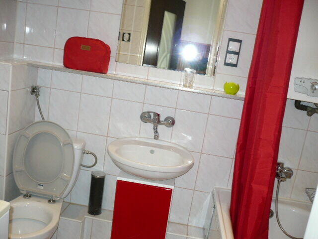 Sprzedam 3-pokoje, z balkonem oś. Sikornik