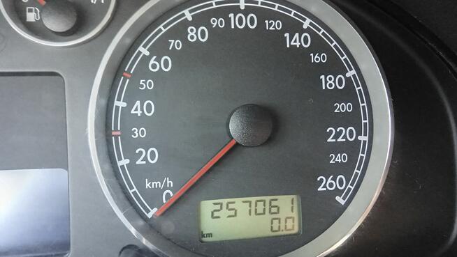 Vw Passat 1.8 turbo 150KM Zadbany