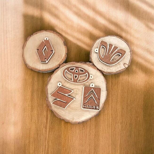 Drewniany Brelok do Auta - Marka Samochodu