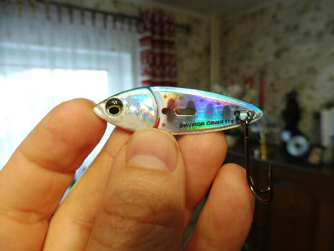 Cykada Savage Gear Blade Minnow 5cm 11g Blue Pink Smolt