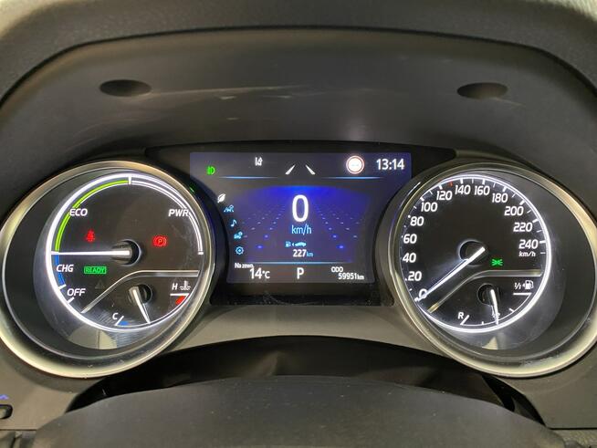 Toyota Camry 2.5 Hybrid Comfort CVT Sedan
