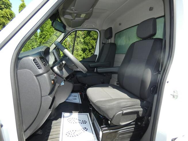 Renault Master kontener + winda 750 kg drzwi boczne klimatyzacja