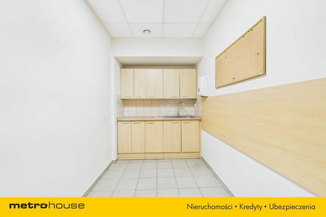 Budynek w centrum miasta do wynajęcia