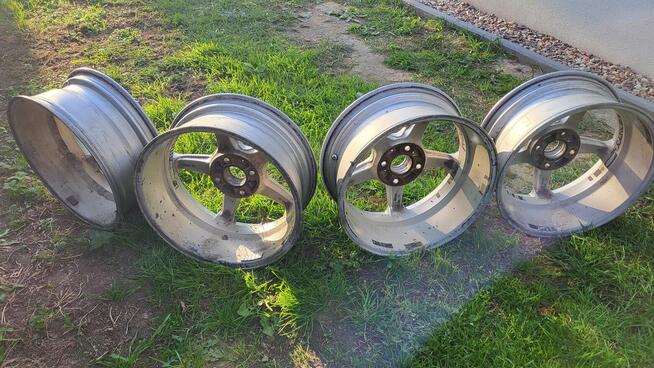 4x 17 cali 4x114.3 ET 40 7Jx17H2 ø70mm/67.1mm Alufelgi