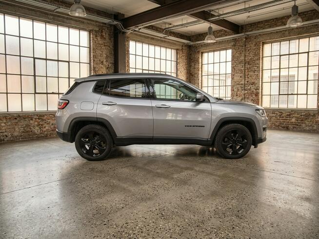 Jeep Compass Night Eagle Ładny zadbany Rok Gwarancji