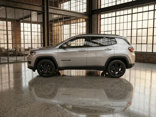 Jeep Compass Night Eagle Ładny zadbany Rok Gwarancji
