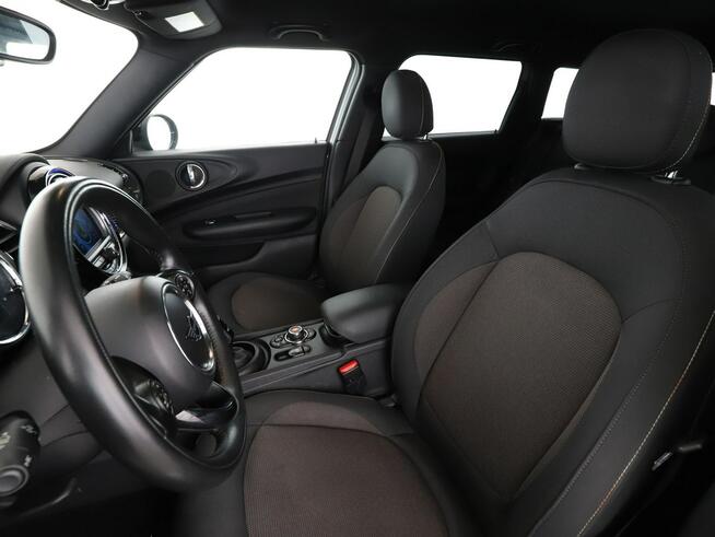 Mini Clubman automat klima auto czujniki parkowania grzane fotele tempomat