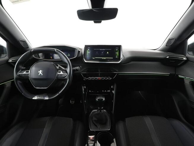 Peugeot 2008 GT czarny dach navi kamera virtual auto klima