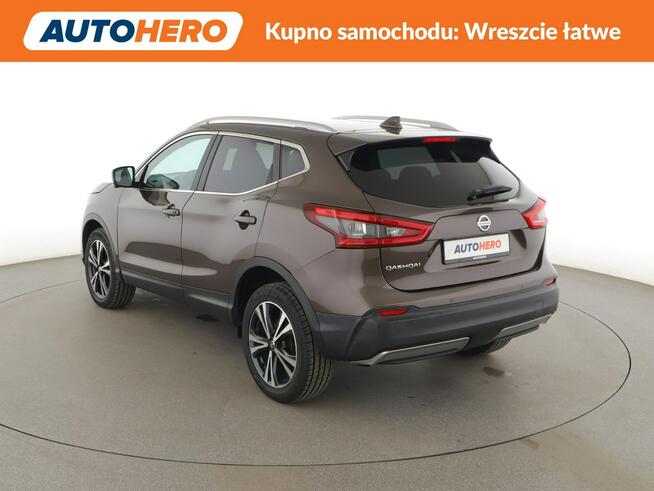 Nissan Qashqai LIFT 1.6 N-Connecta Panorama Nawigacja Tempomat GrzaneFotele Kamera360