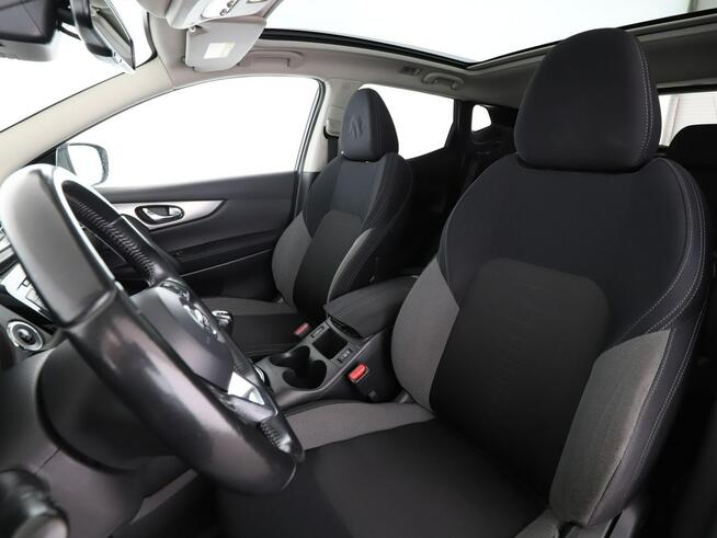 Nissan Qashqai LIFT 1.6 N-Connecta Panorama Nawigacja Tempomat GrzaneFotele Kamera360