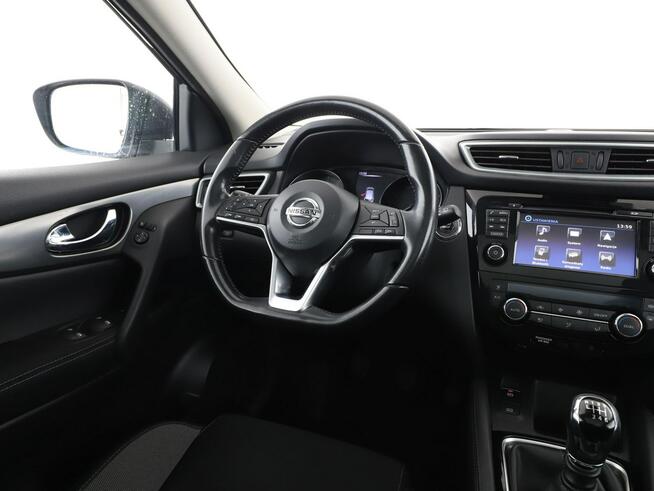 Nissan Qashqai LIFT 1.6 N-Connecta Panorama Nawigacja Tempomat GrzaneFotele Kamera360