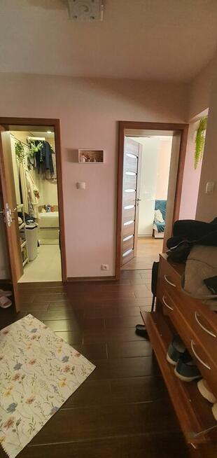 Zamienię dwa pokoje komunalne 37m
