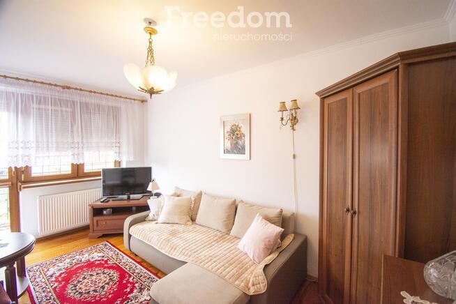 Zadbany bliźniak z działką 592 m²/Piękny ogród