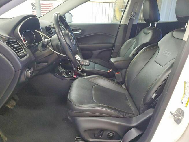 Jeep Compass LIMITED / AWD / niski przebieg