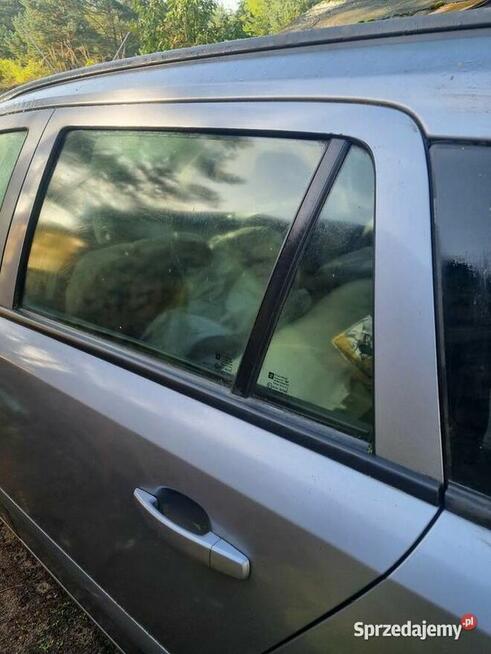 Drzwi Opel Astra h kombi