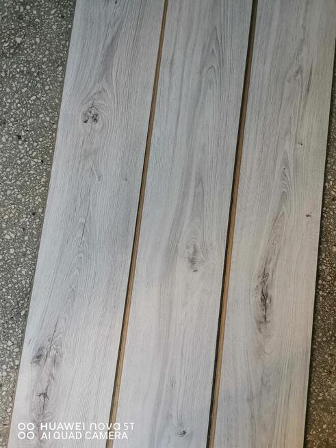 Nowe panele podłogowe sprzedam 2,6 mkw
