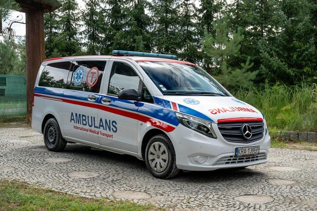Mercedes Vito Karetka / Pojazd Sanitarny / Zadbany / Niski Przebieg / Ważne OC / FV