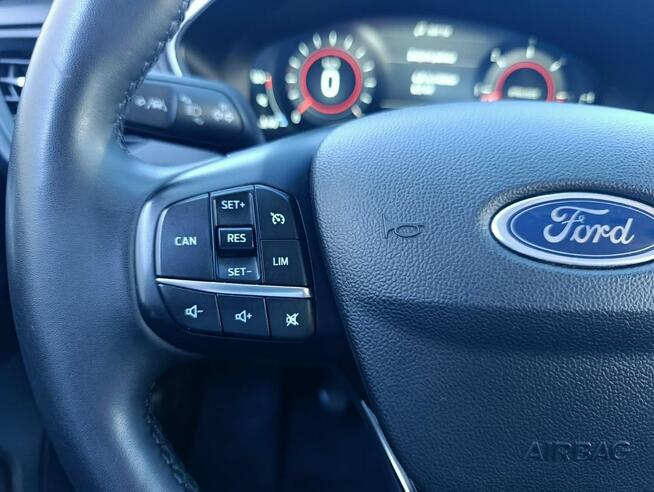 Ford Focus Salon Polska fv23