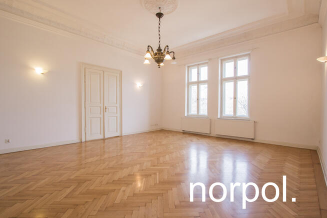 Mieszkanie 230m2, 6 pokoi, 3 łazienki, przy Plantach, Stare Miasto, Kraków