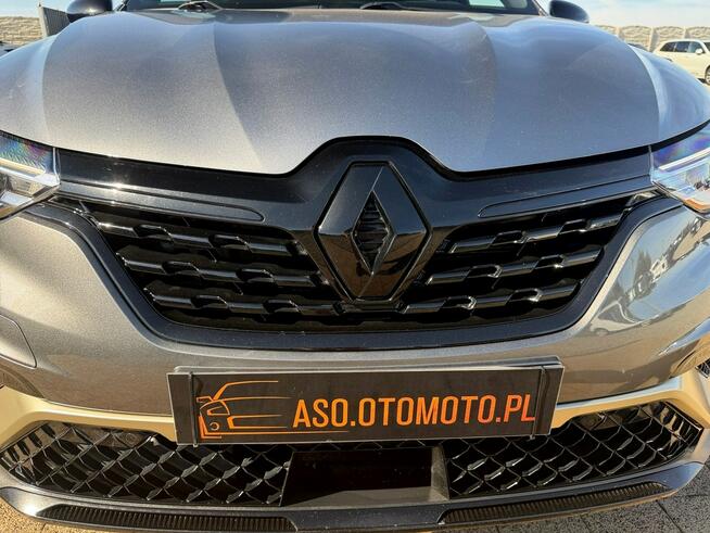Renault Arkana RS line skora NAWI kamera BLIS grzane fotele i kierownica BOSSE hak