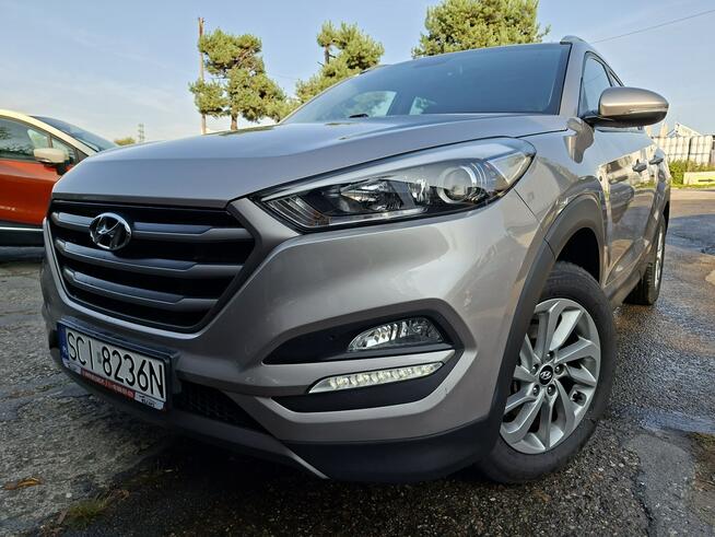 Hyundai Tucson Klimatronic 2-stref, Podgrz. fotele, Hak, PDC, Kamera cofania, Navi