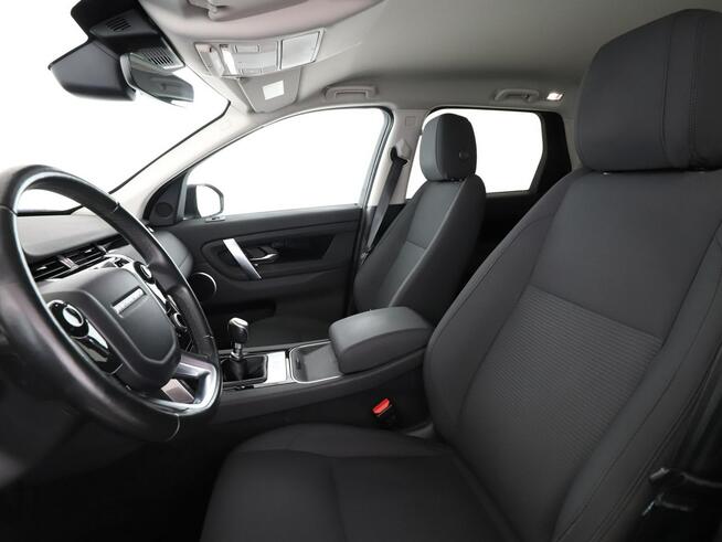 Land Rover Discovery Sport LIFT 2.0D Automat Klimatyzacja Navi Tempomat Grzane Fotele Kamera LED