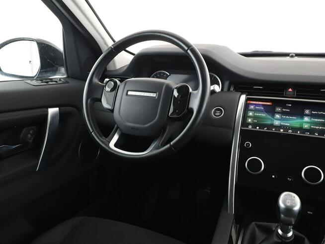 Land Rover Discovery Sport LIFT 2.0D Automat Klimatyzacja Navi Tempomat Grzane Fotele Kamera LED