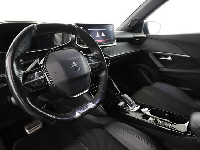 Peugeot 2008 GT Line automat panorama navi FullLED HUD tempomat półskóra kamera