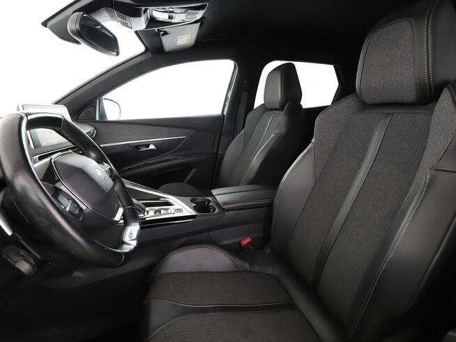 Peugeot 3008 GT automat kamera auto klima navi virtual