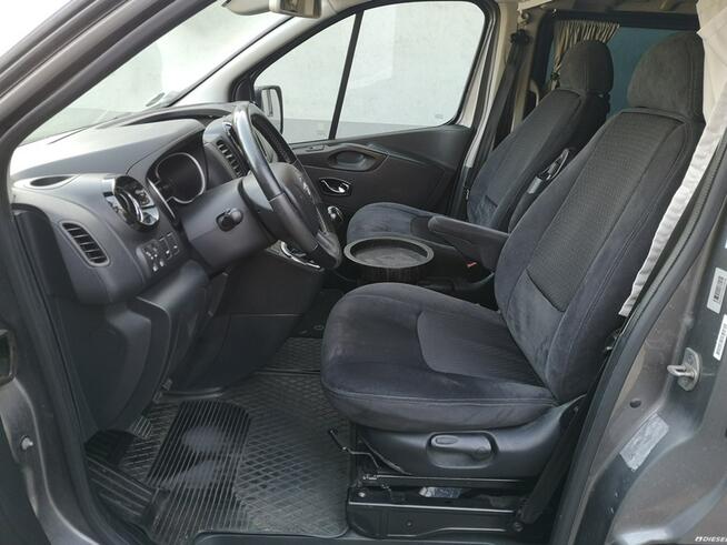 Opel Vivaro 1.6CDTI 125KM Klima Navi Temp Parktronic Kamera 9 osobowy Mini Kamper