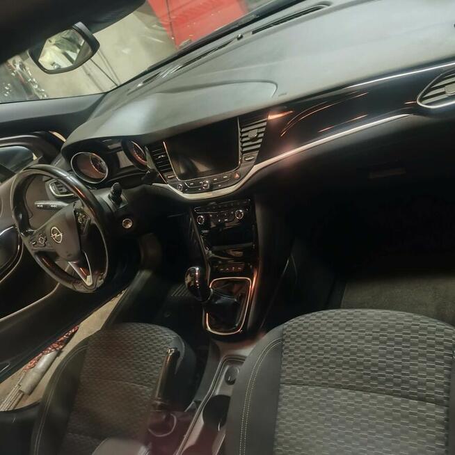Opel Astra 2016