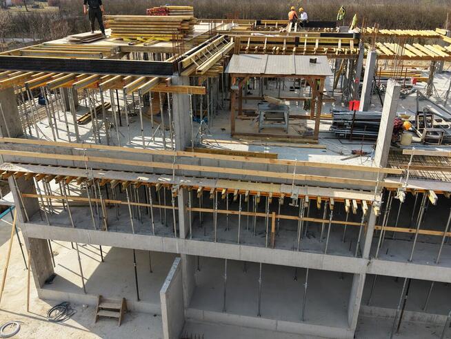 Wynajem i sprzedaż szalunków Brwinów rusztowań