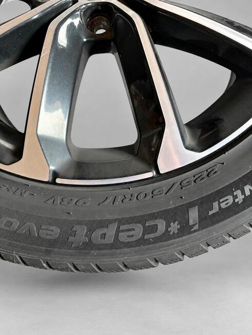 Oryginalne koła Volvo V60 II 2019 R17 225/50 R17 Hankook zim