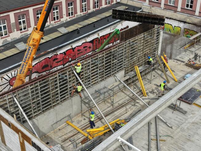 Wynajem i sprzedaż szalunków Starachowice rusztowań