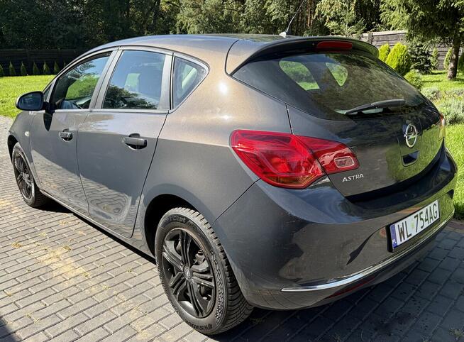 Opel Astra 2013
