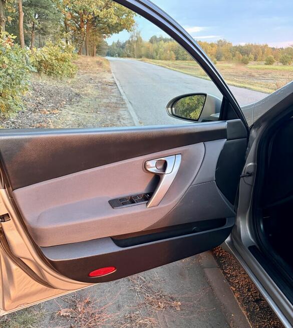 Nissan Primera 2005