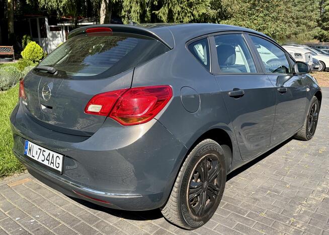Opel Astra 2013