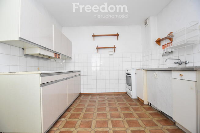 Mieszkanie 61 m2, bez czynszowe, ogródek, pom. gospodarcze