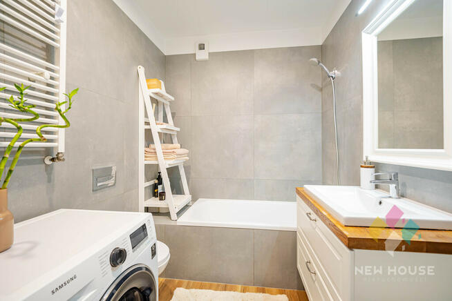 Bilitewskiego- 58 m2, miejsce parkingowe, 3 pok, balkon