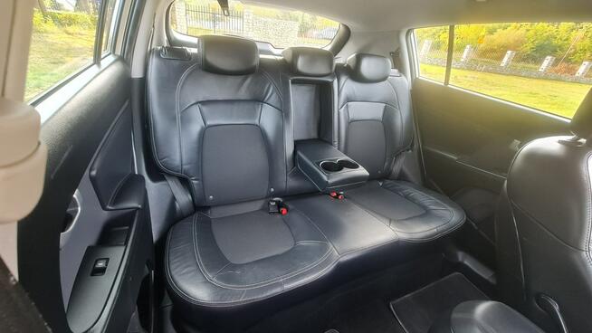 Kia Sportage 2.0 163KM # L # NAVI # Skóra # Climatronic # Parktronic # ZADBANA